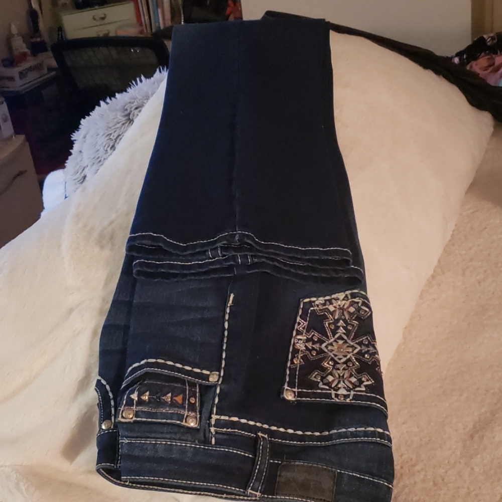 jeans